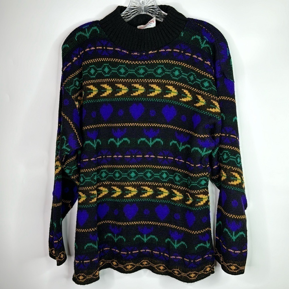 Vintage Glamour Knit Heart Floral Sweater Size Medium USA
